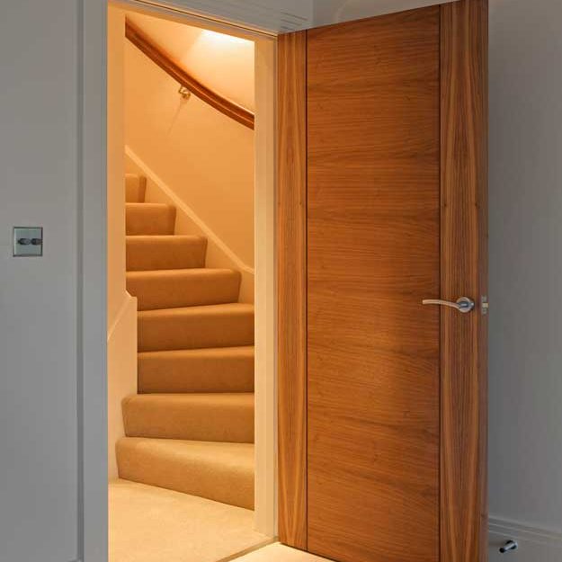 Photo of interior Captiva door